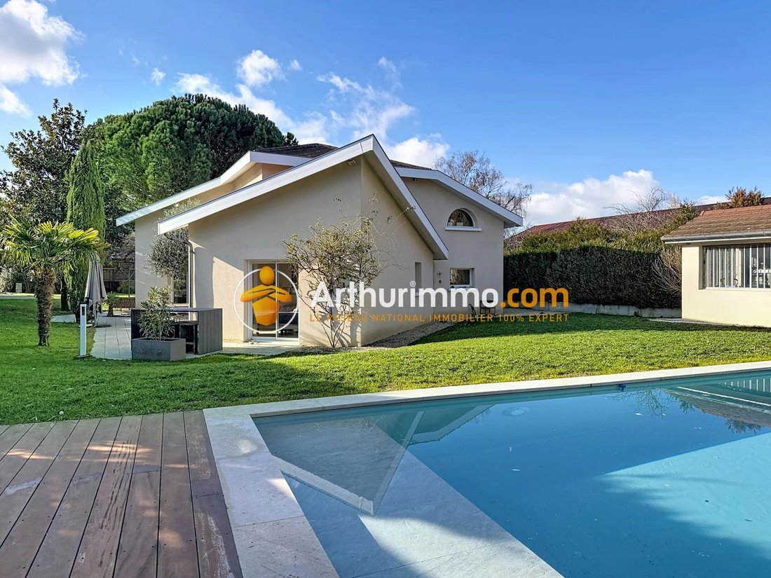 House in Ruy-Montceau, Auvergne-Rhône-Alpes, France 2 - 18034476
