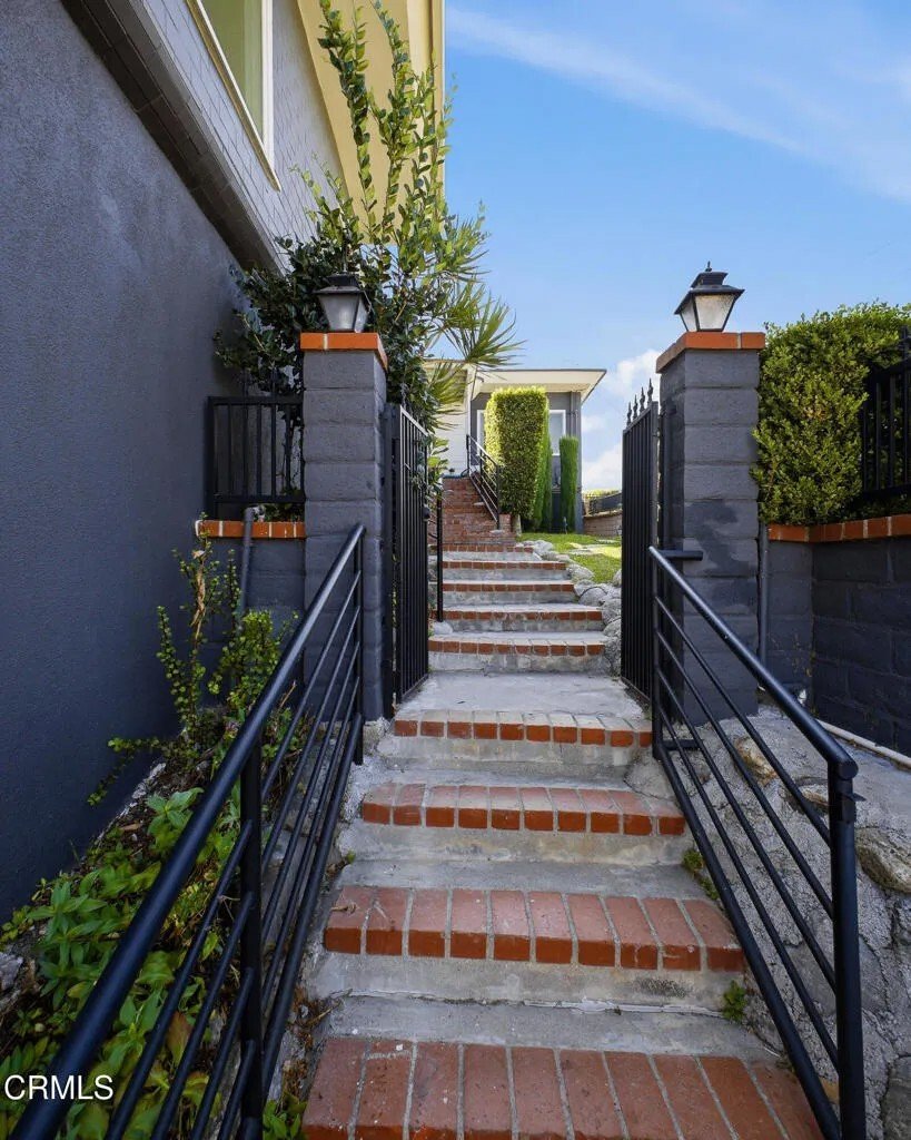 Condo in Alhambra, California, United States 2 - 18033965