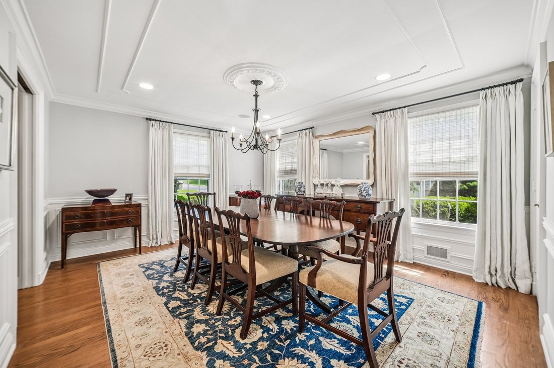 Short Hills, New Jersey, United States 5 - 18034515