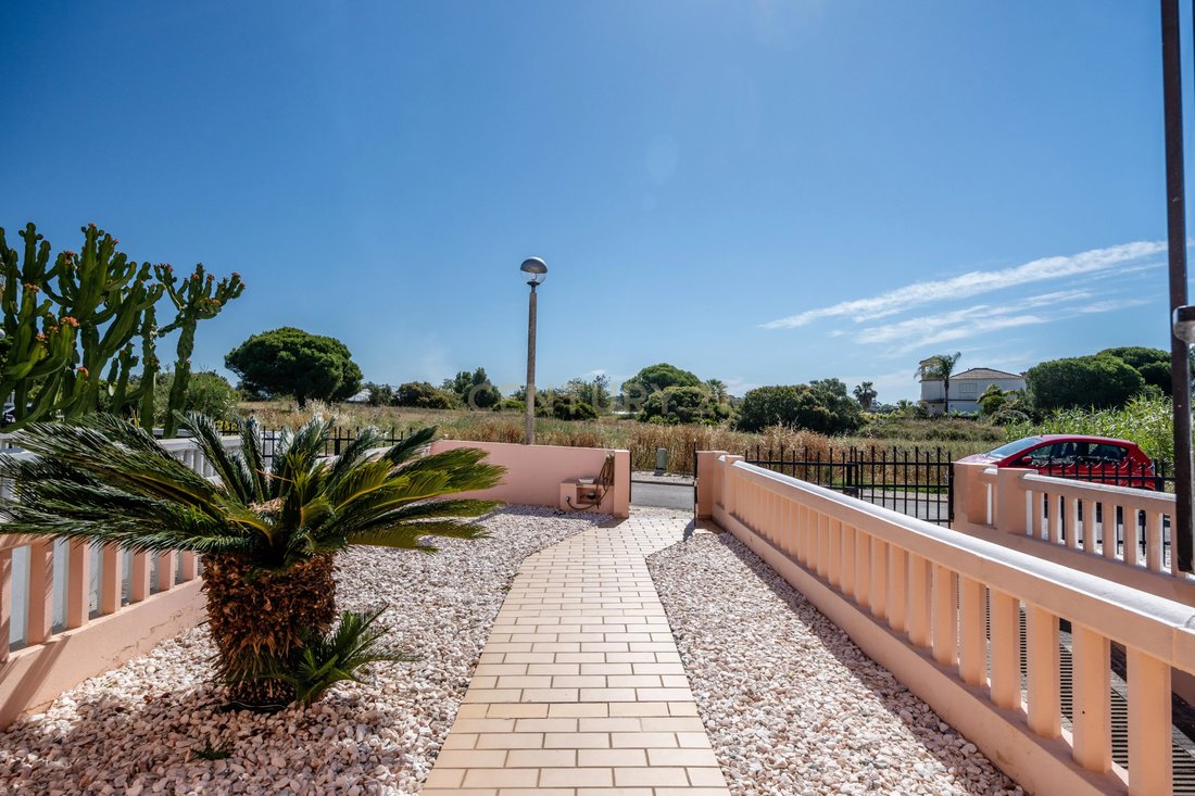 Villa in Quarteira, Algarve, Portugal 3 - 18034180