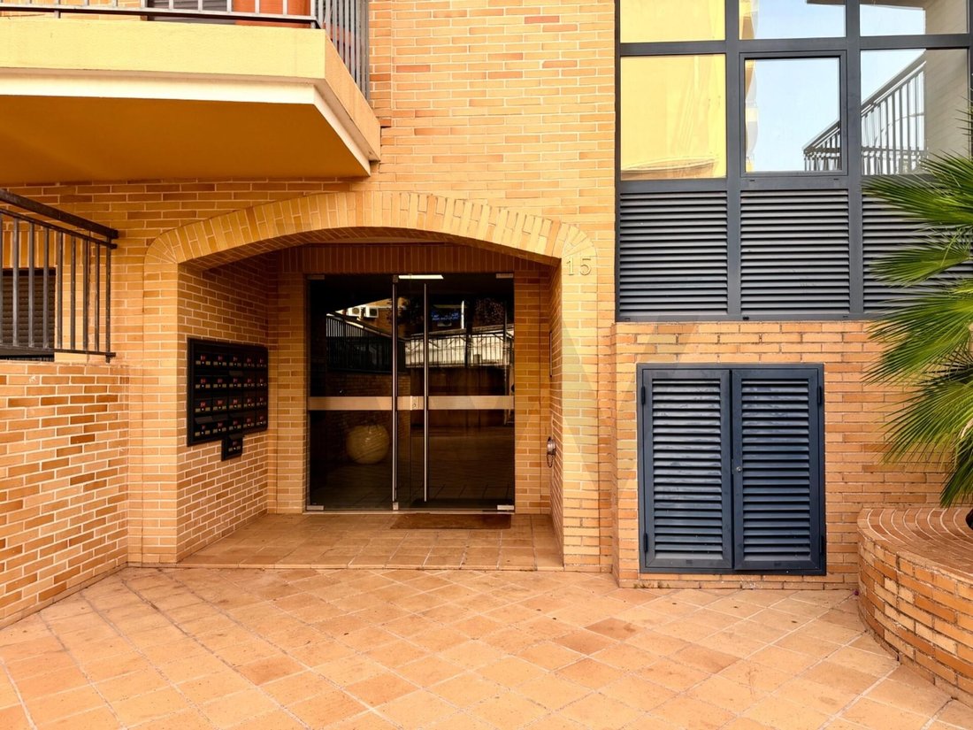 Apartment in Santo António dos Cavaleiros, Lisbon, Portugal 3 - 18034161