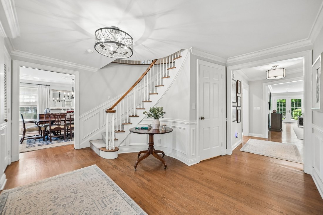 Short Hills, New Jersey, United States 2 - 18034515