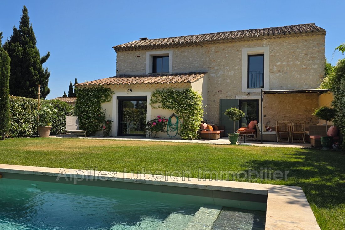 Villa in Eygalières, Provence-Alpes-Côte d'Azur, France 1 - 16131072