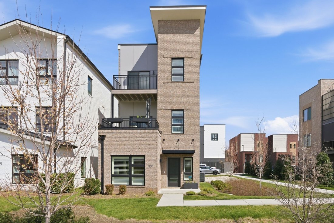 Co Op in Nashville, Tennessee, United States 1 - 18033685