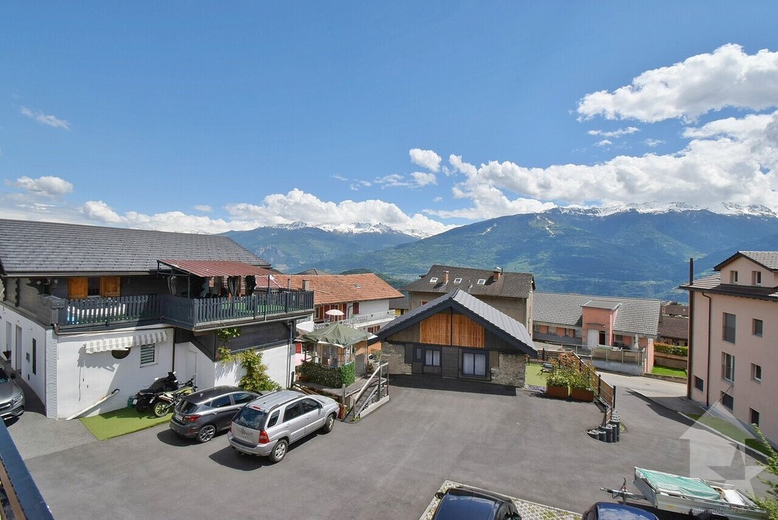 Ardon, Valais, Switzerland 1 - 18034465