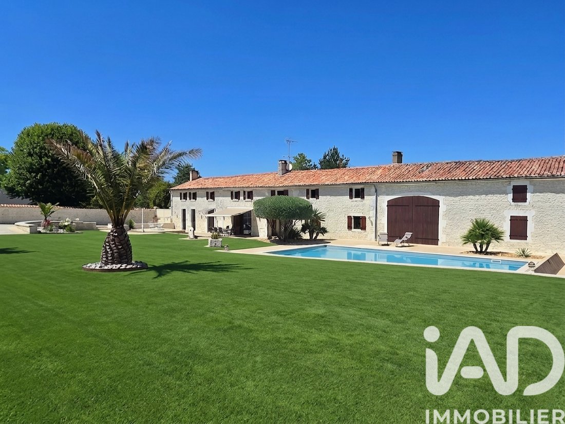House in Gente, Nouvelle-Aquitaine, France 1 - 18038539