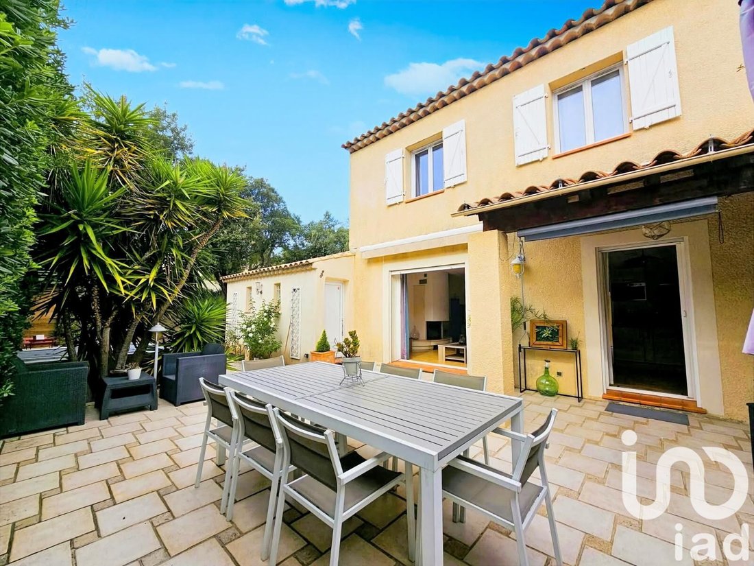 House in Centre Ville, Frejus, France 2 - 18035757