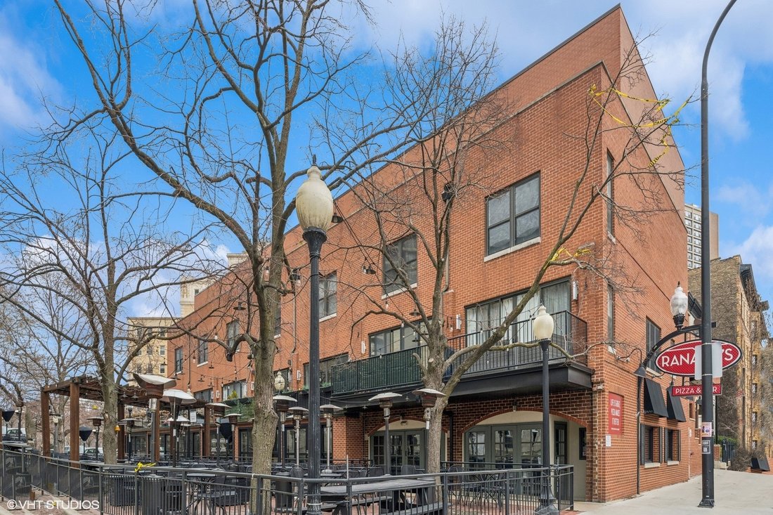 Villa in Chicago, Illinois, United States 1 - 18034542