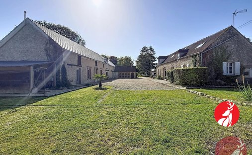 House in Beaumont-du-Gâtinais, Ile-de-France, France 1