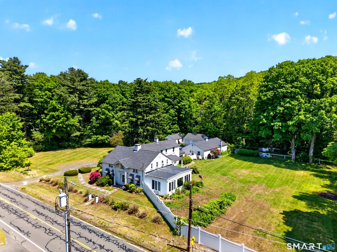 House in Somers, Connecticut, United States 5 - 18033875