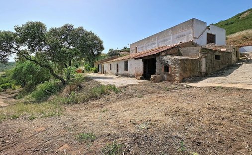 Rancho en Alferce, Algarve, Portugal 1