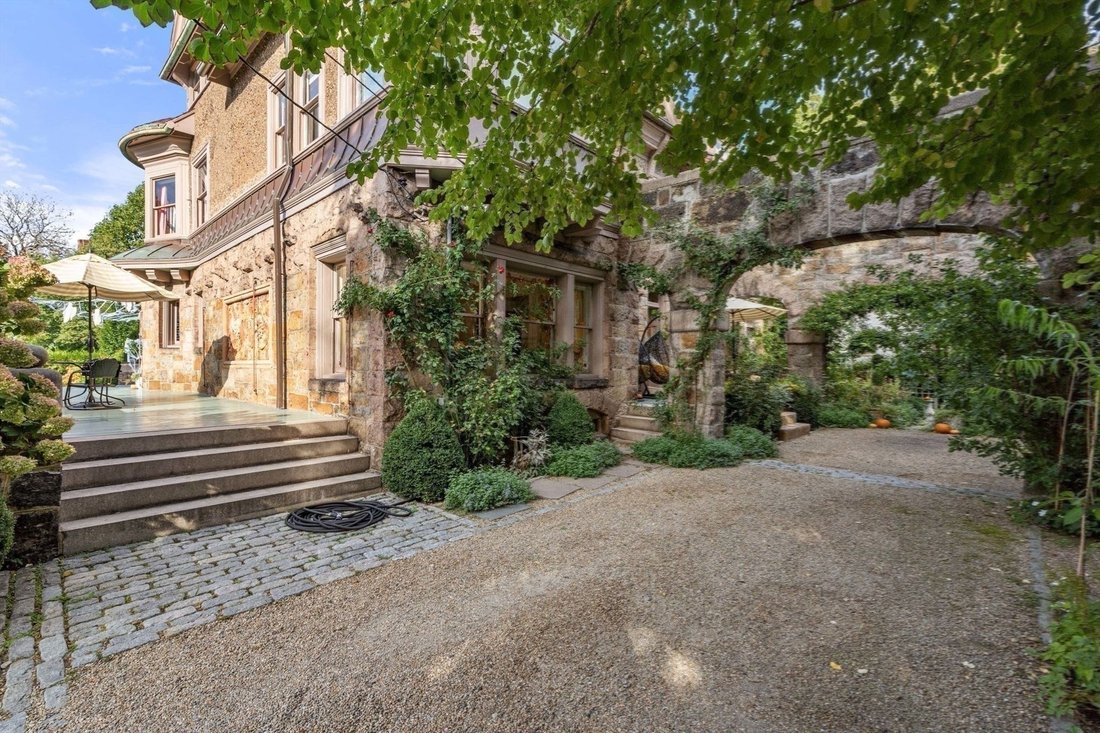 House in Brookline, Massachusetts, United States 4 - 18034523