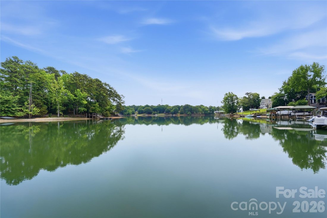 House in Fort Mill, South Carolina, United States 1 - 18034942