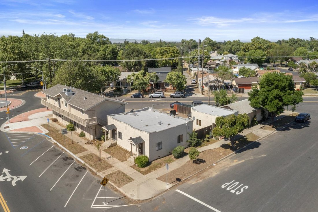 Apartment in Modesto, California, United States 1 - 18033579