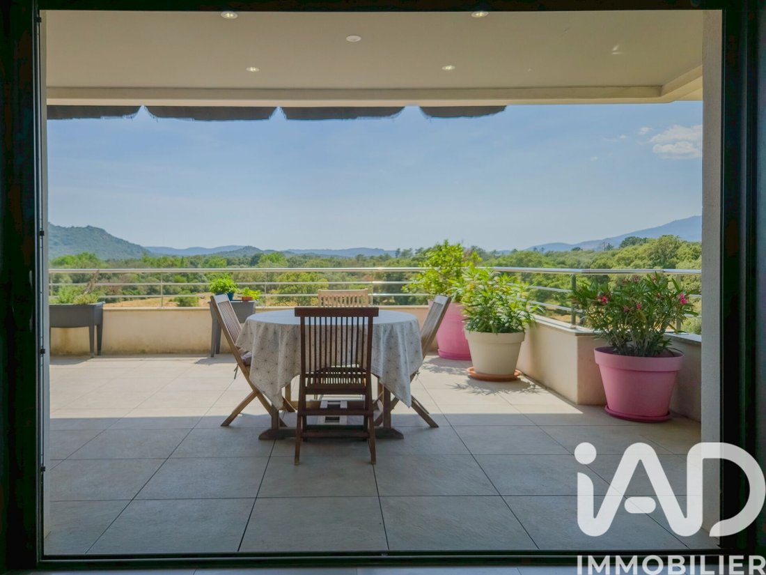 Apartment in Porto-Vecchio, Corsica, France 1 - 17716640