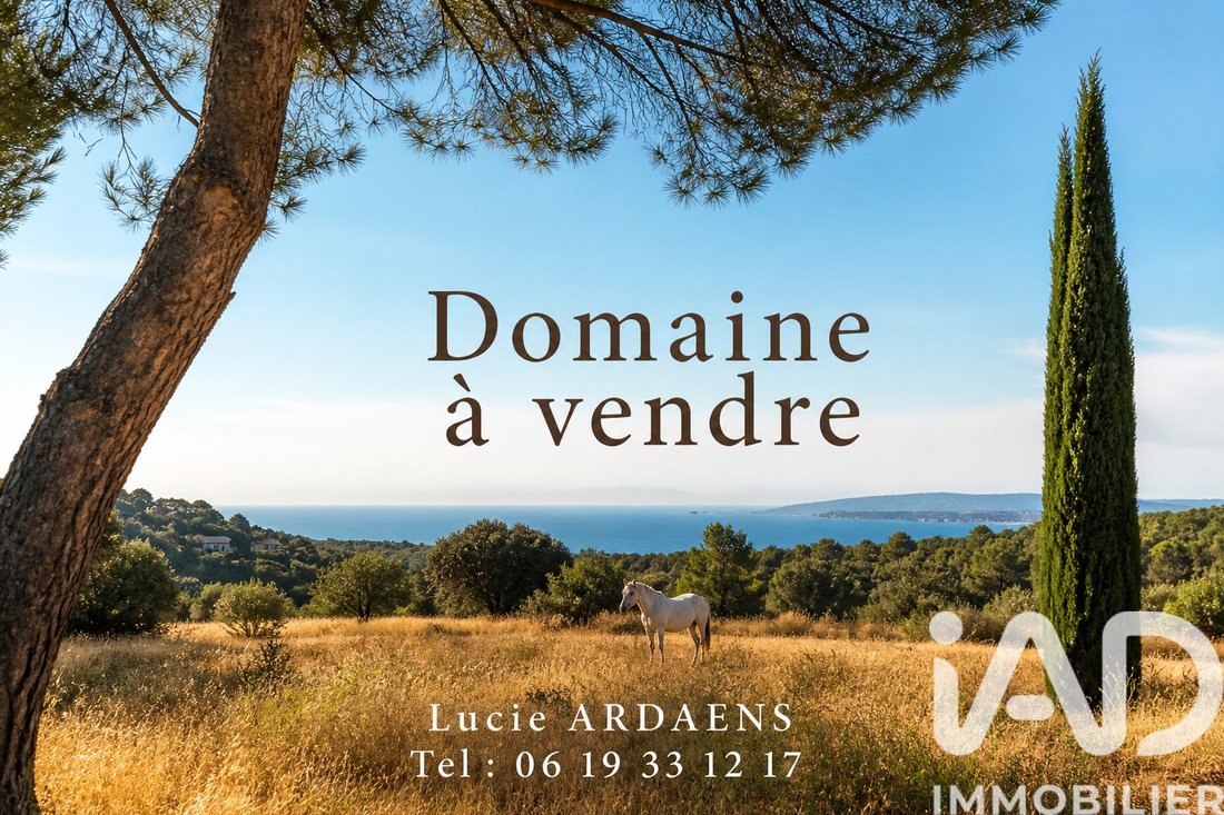 House in Frejus, Provence-Alpes-Côte d'Azur, France 1 - 18035942