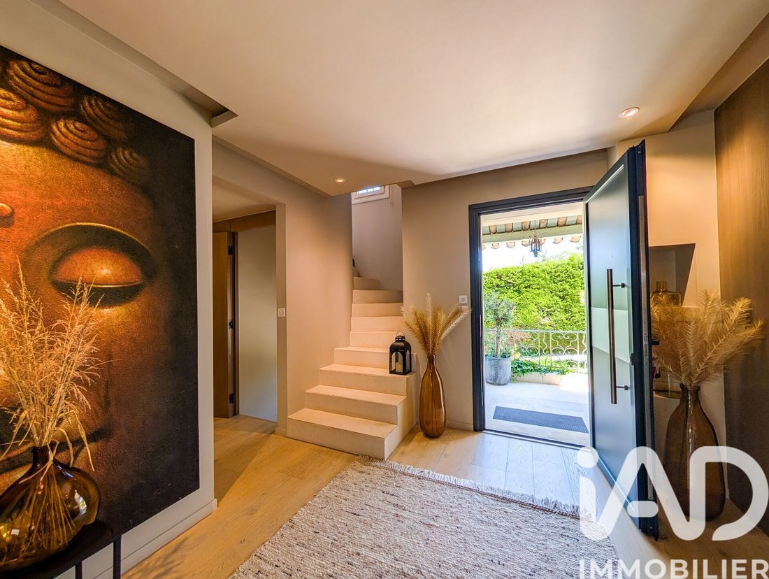 House in Mougins, Provence-Alpes-Côte d'Azur, France 5 - 18037385