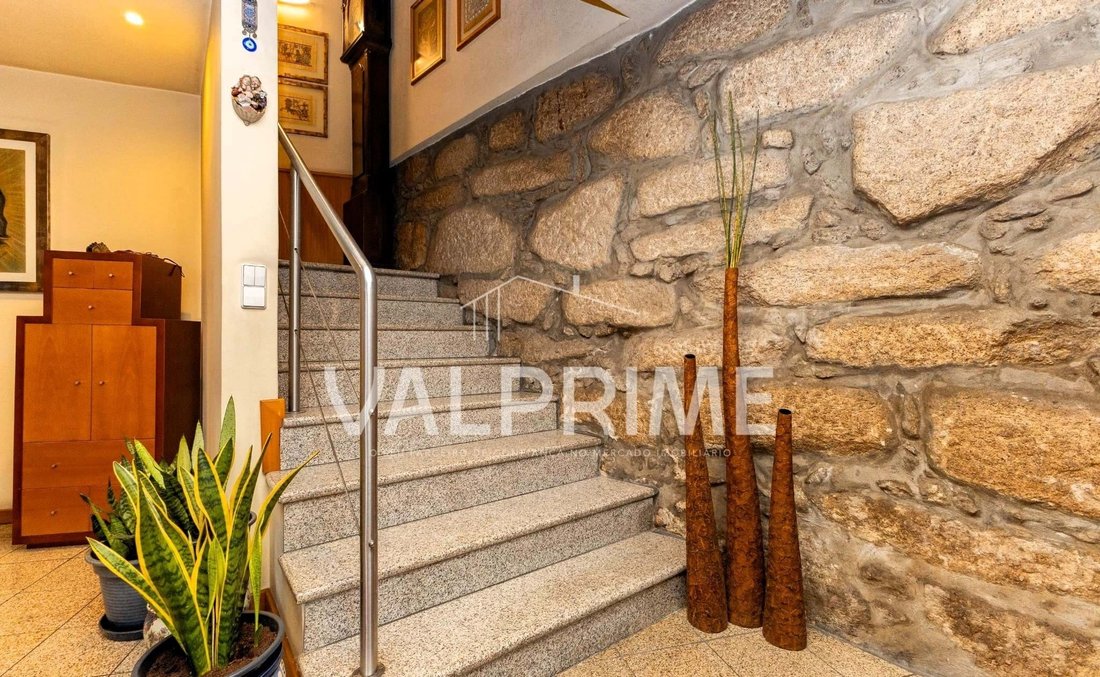 Villa in Ermesinde, Porto District, Portugal 3 - 18035273
