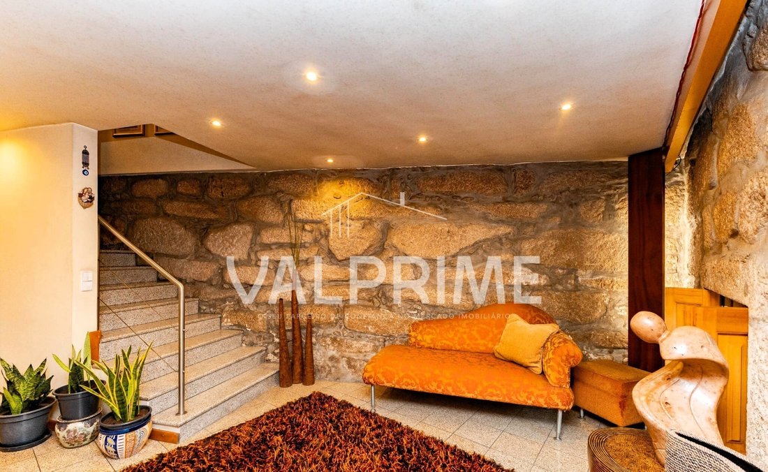 Villa in Ermesinde, Porto District, Portugal 5 - 18035273