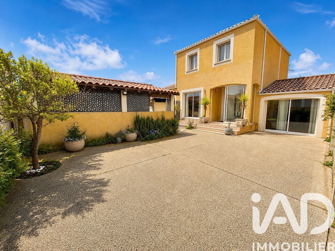 House in Centre Ville, Frontignan, France 1 - 18038361