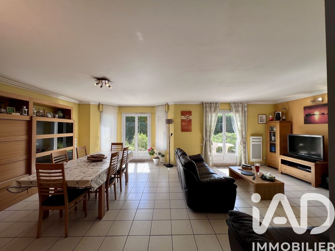House in Champs de Villars, Acheres, France 3 - 18038170