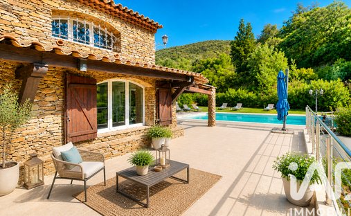 House in Est, Cogolin, France 1