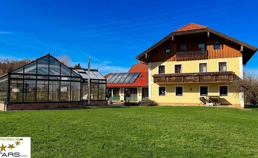 Casa a Feldkirchen bei Mattighofen, Alta Austria, Austria 1