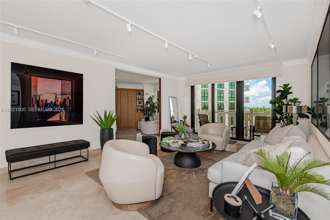 Condo in Key Biscayne, Florida, United States 3 - 18034561