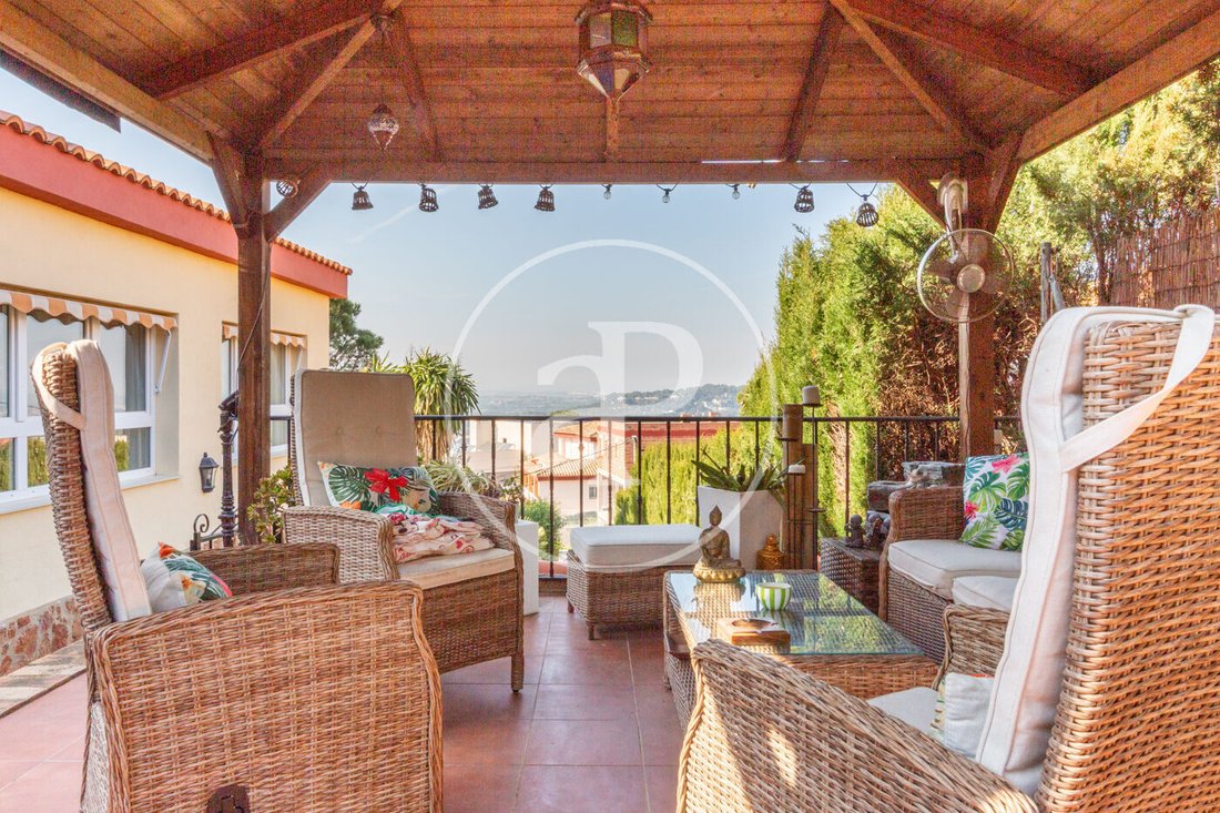 Villa in Torrent, Valencian Community, Spain 3 - 18033953