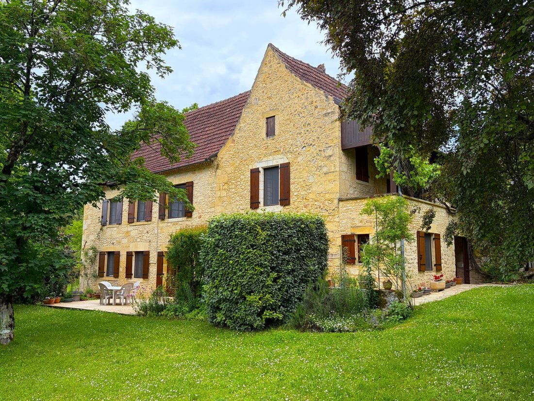 House in Les Eyzies-de-Tayac-Sireuil, Les Eyzies, France 2 - 18033865