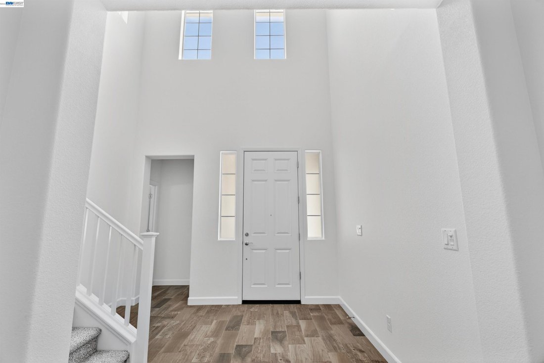 House in Tracy, California, United States 3 - 18033604