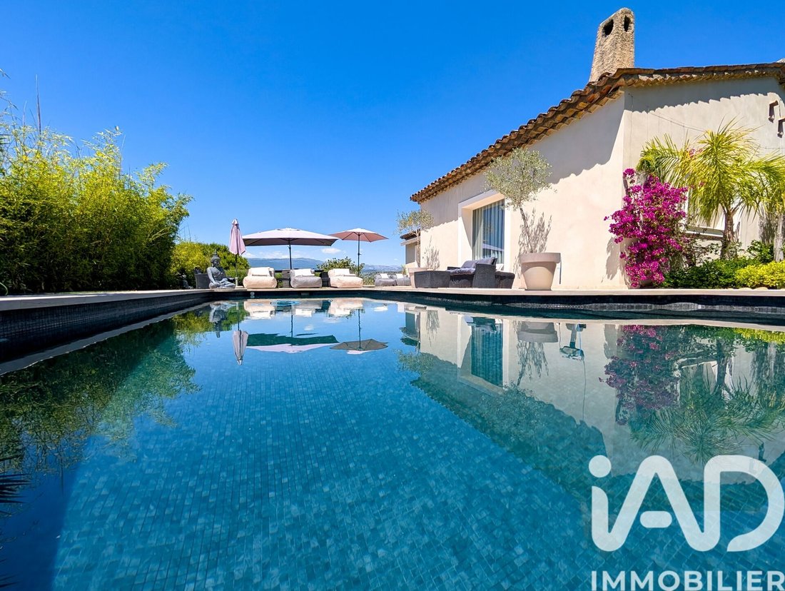 House in Mougins, Provence-Alpes-Côte d'Azur, France 1 - 18037385