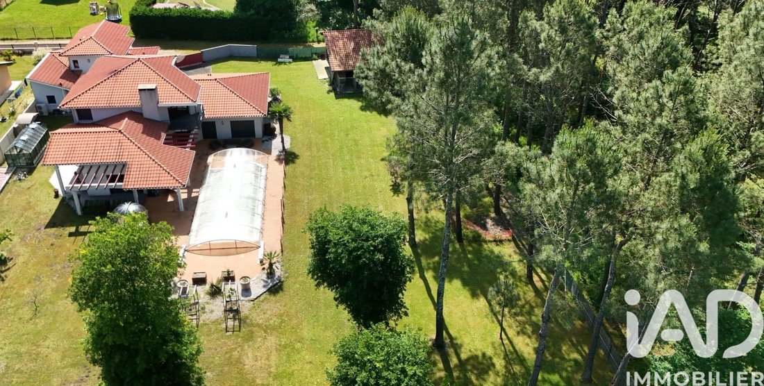 House in Parentis-en-Born, Nouvelle-Aquitaine, France 3 - 18035533