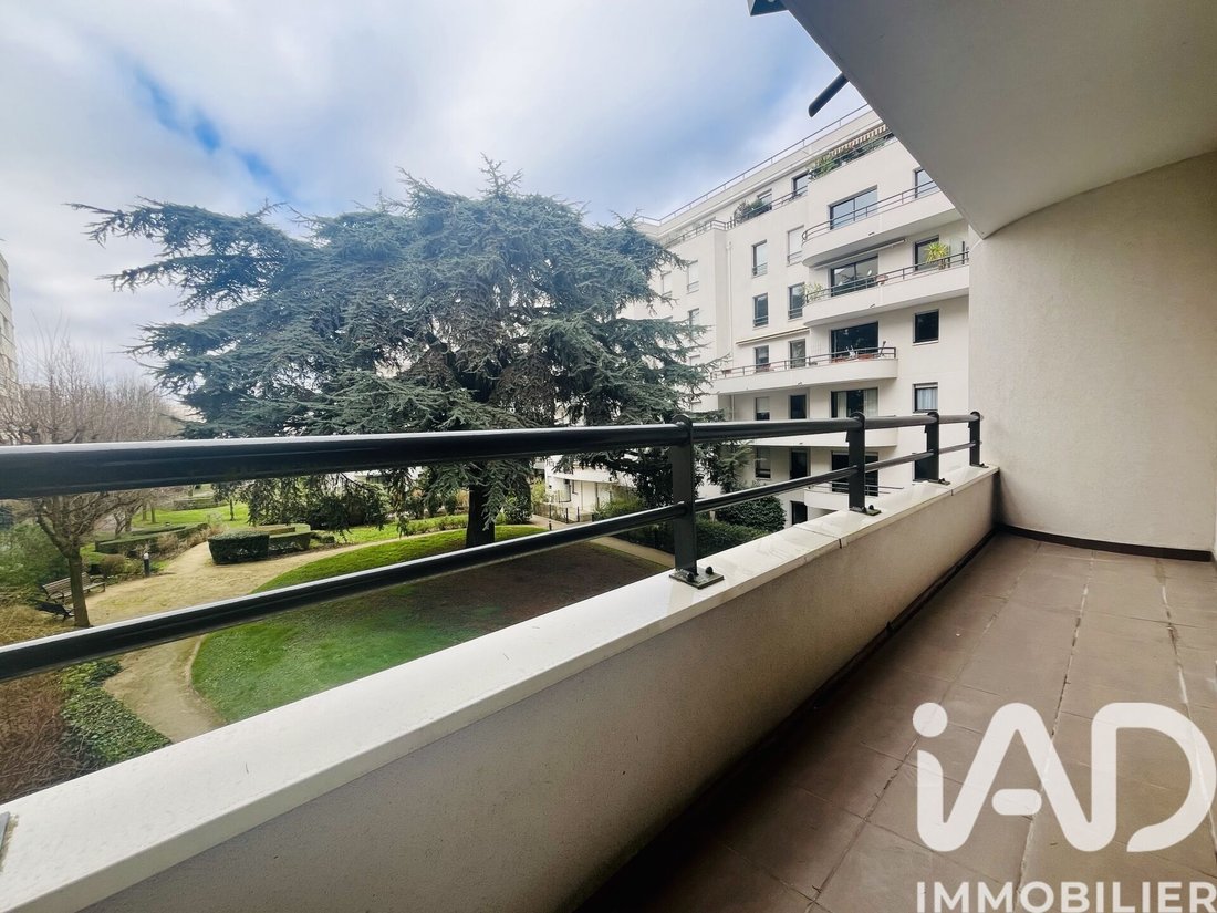 Apartment in Brossolette-Vieux Bourg-Malraux, Châtillon, France 3 - 16393495