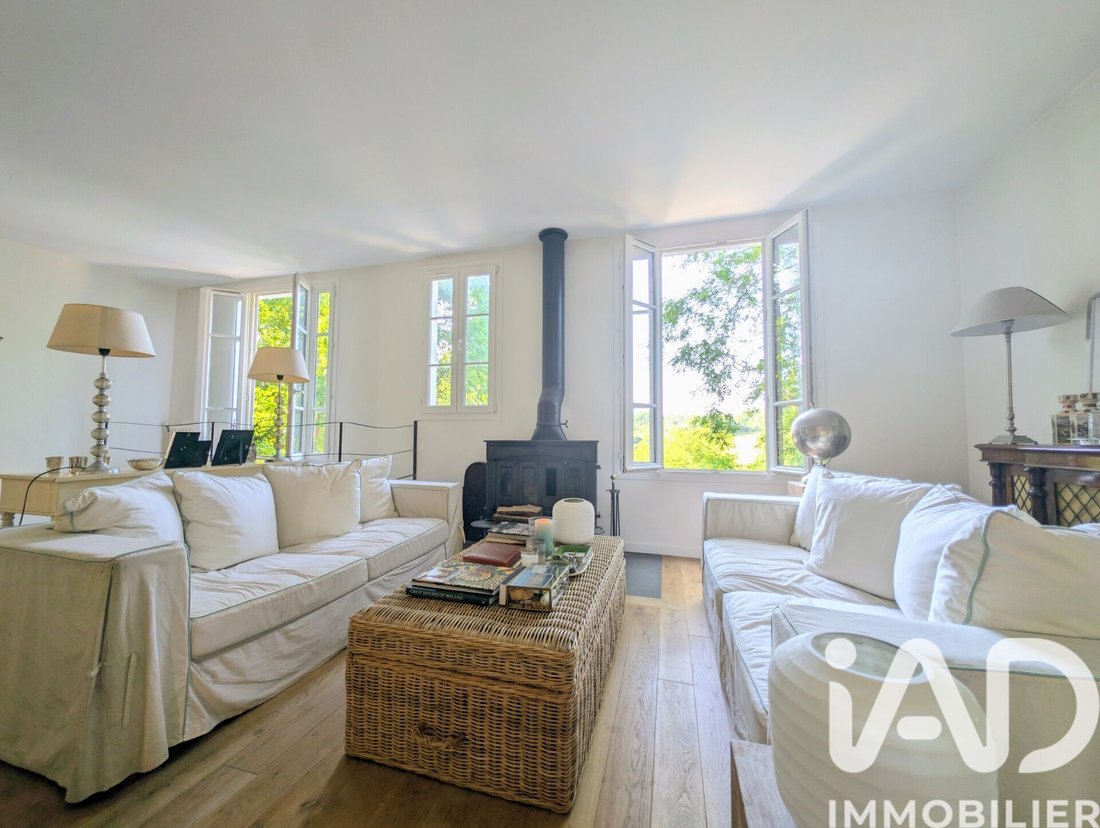 House in Montfort-l'Amaury, Ile-de-France, France 5 - 18038542