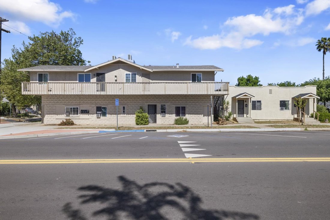 Apartment in Modesto, California, United States 4 - 18033579