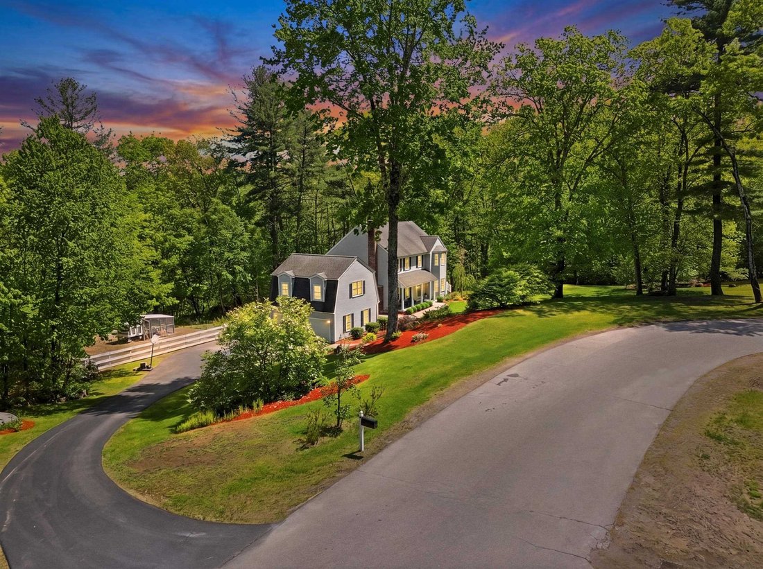 House in Londonderry, New Hampshire, United States 4 - 18034802