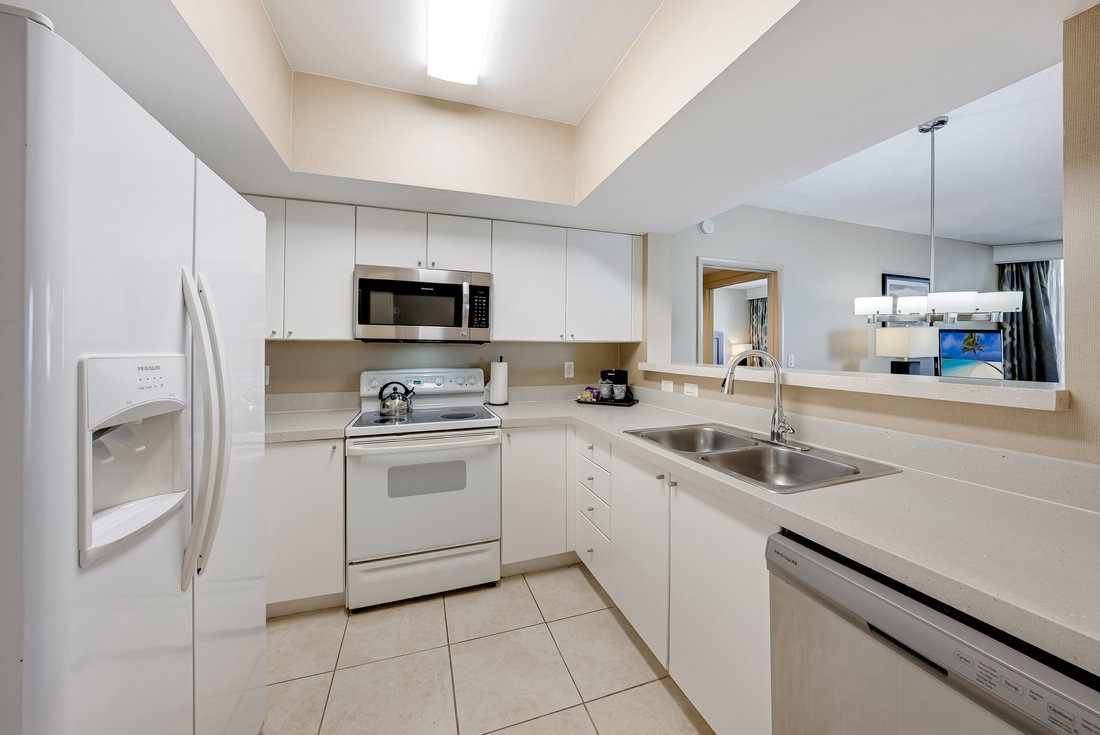 Condo in Sunny Isles Beach, Florida, United States 5 - 18035333