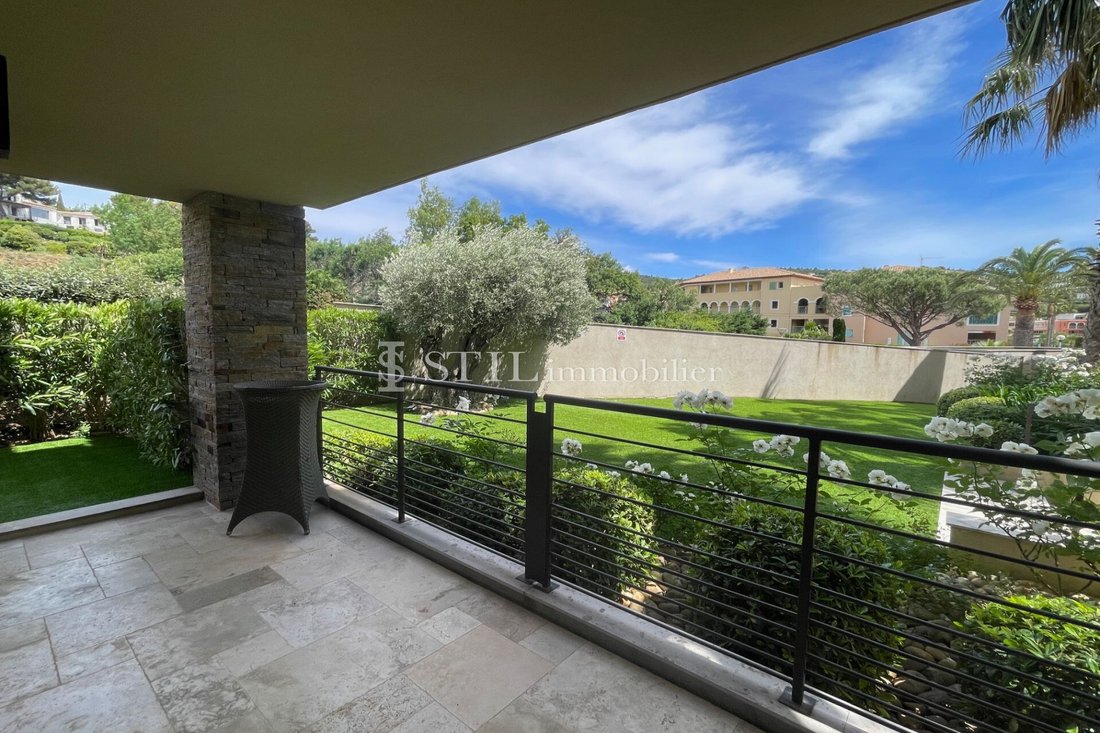 Apartment in Les Issambres, Roquebrune-sur-Argens, France 1 - 18033979
