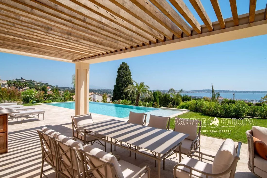 Villa in La Maure-Super Cannes, Vallauris, France 3 - 18034379