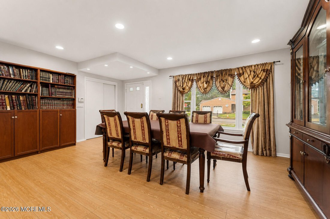 House in Lakewood Township, New Jersey, United States 3 - 18034924