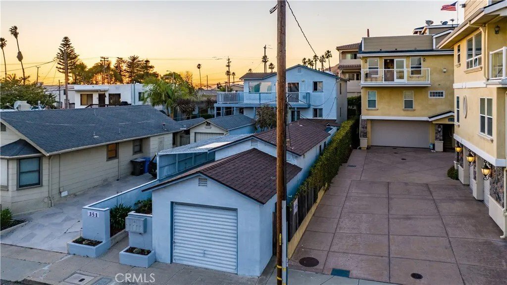 Pismo Beach, California, United States 3 - 17559878