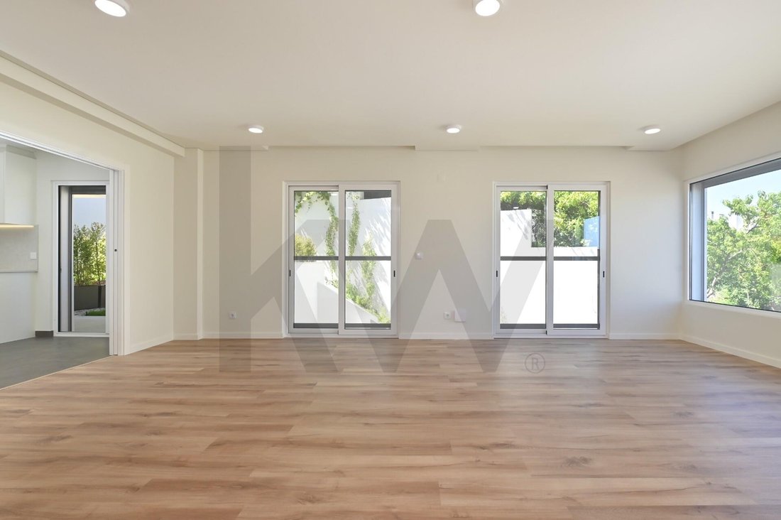 Apartment in Sao Vicente, Lisbon, Portugal 3 - 18034174