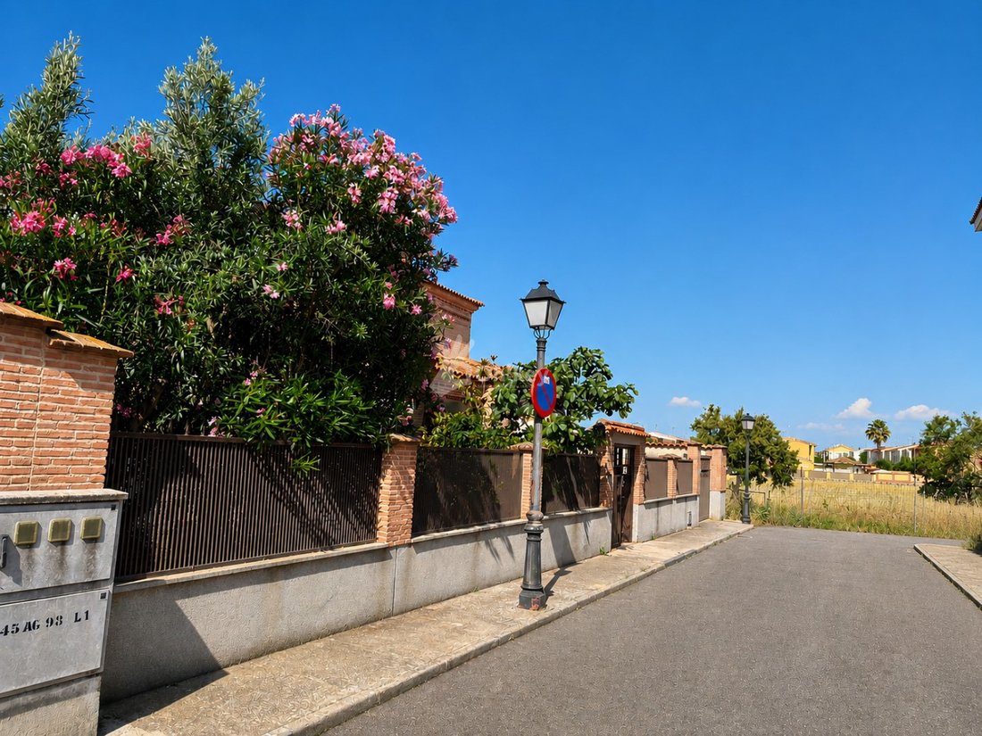House in Cedillo del Condado, Castile-La Mancha, Spain 2 - 18033603