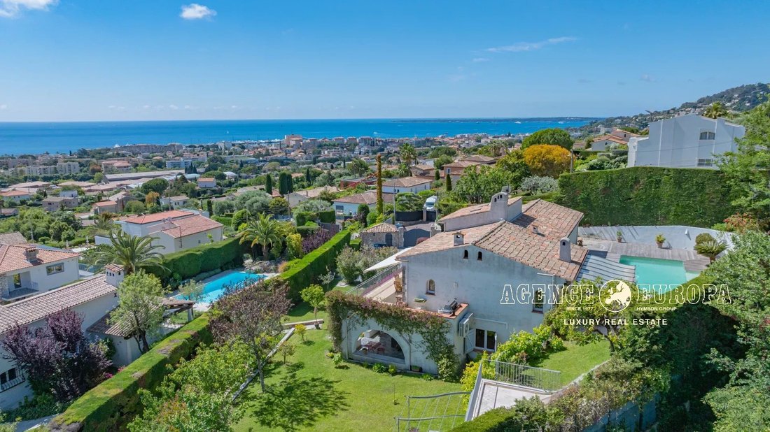 Villa in Brusquet-Retenaou-Devens, Vallauris, France 3 - 17616783