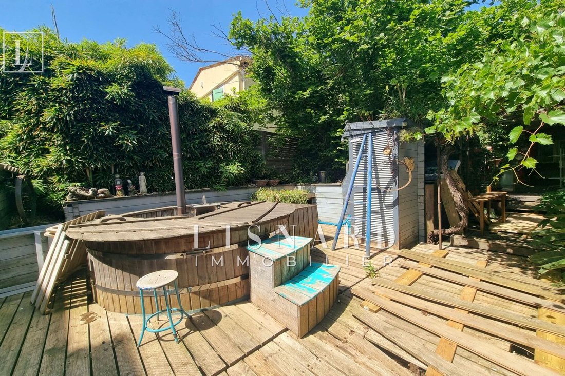 Villa in Centre, Vallauris, France 4 - 18033930