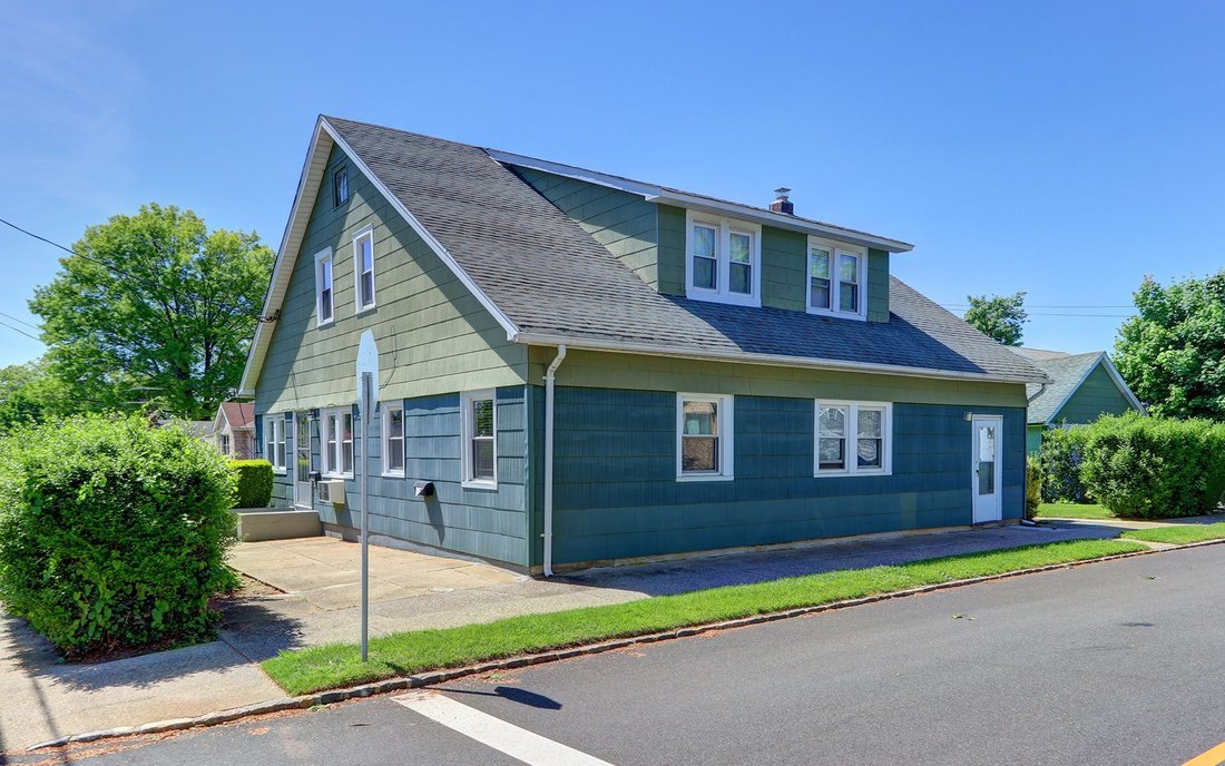 Appartement à Roslyn Heights, État de New York, États-Unis 2 - 18034095