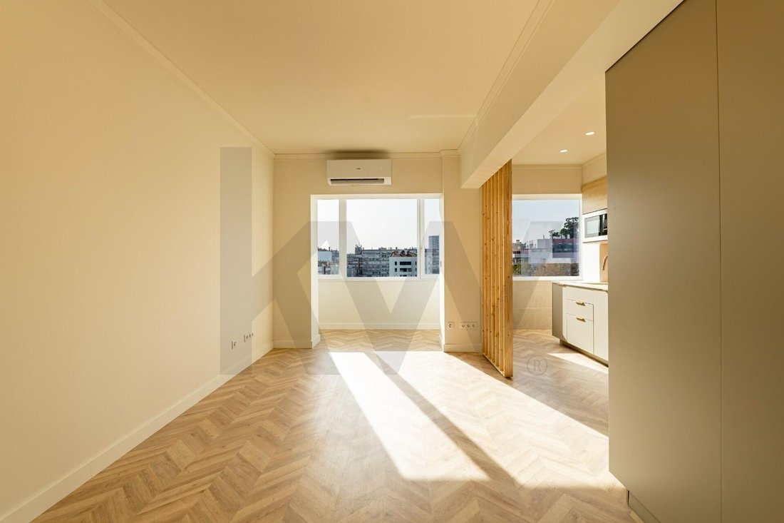 Apartment in Benfica, Lisbon, Portugal 3 - 18034370