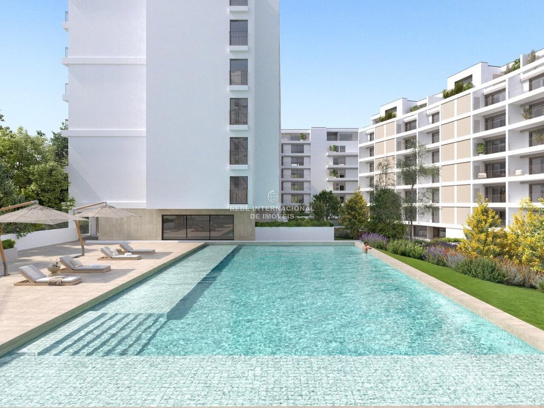 Appartement à Santo António dos Cavaleiros, Lisbonne, Portugal 1 - 18034153
