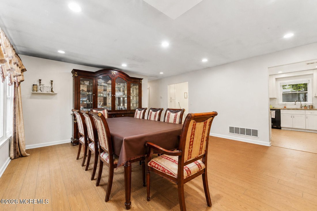 House in Lakewood Township, New Jersey, United States 4 - 18034924